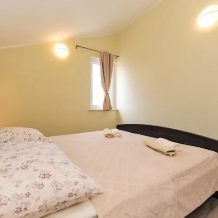 Studio Fur 6 Personen Ca 55 Qm In Srima, Dalmatien Norddalmatien スリマ